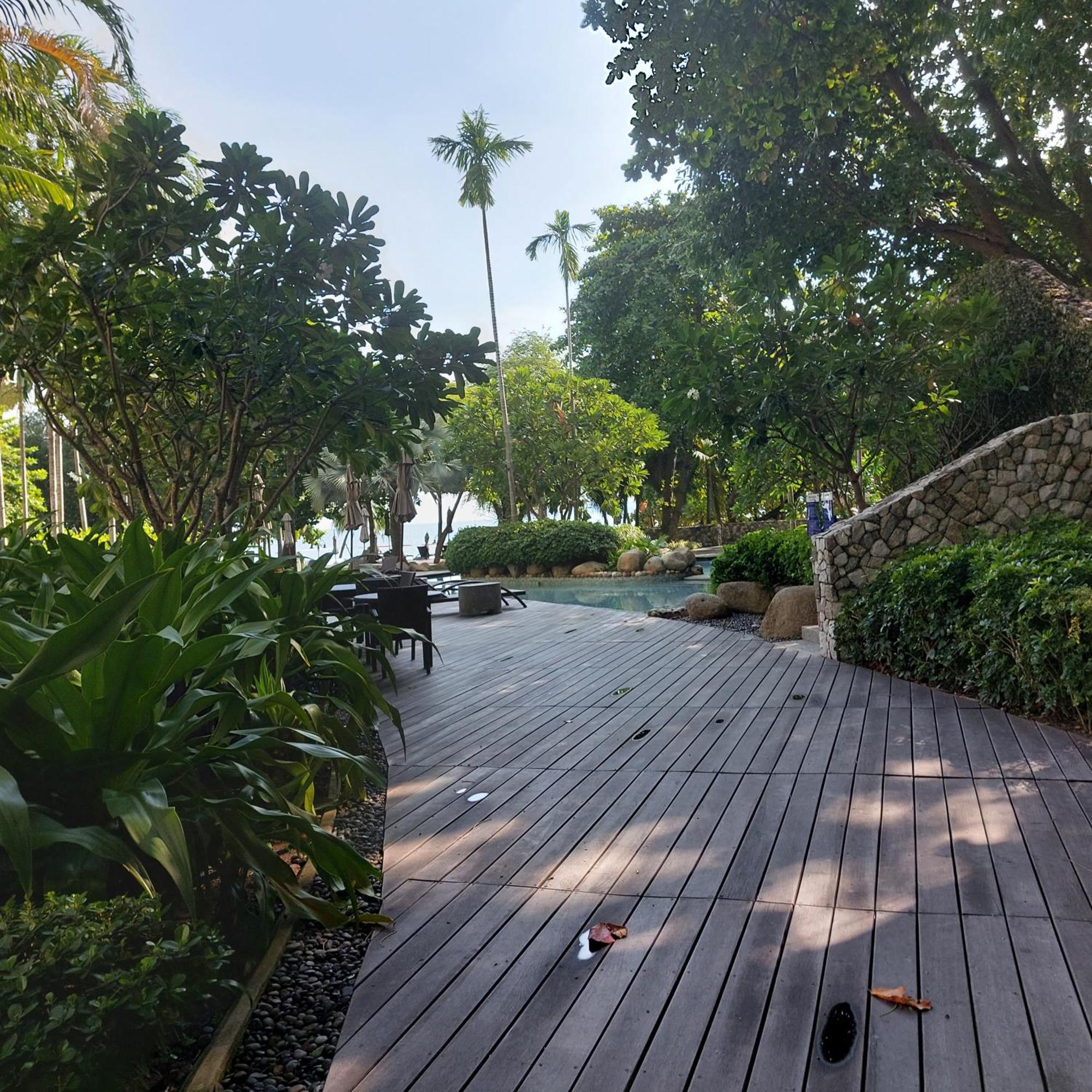 Sea View Apartment In Pattaya Esterno foto